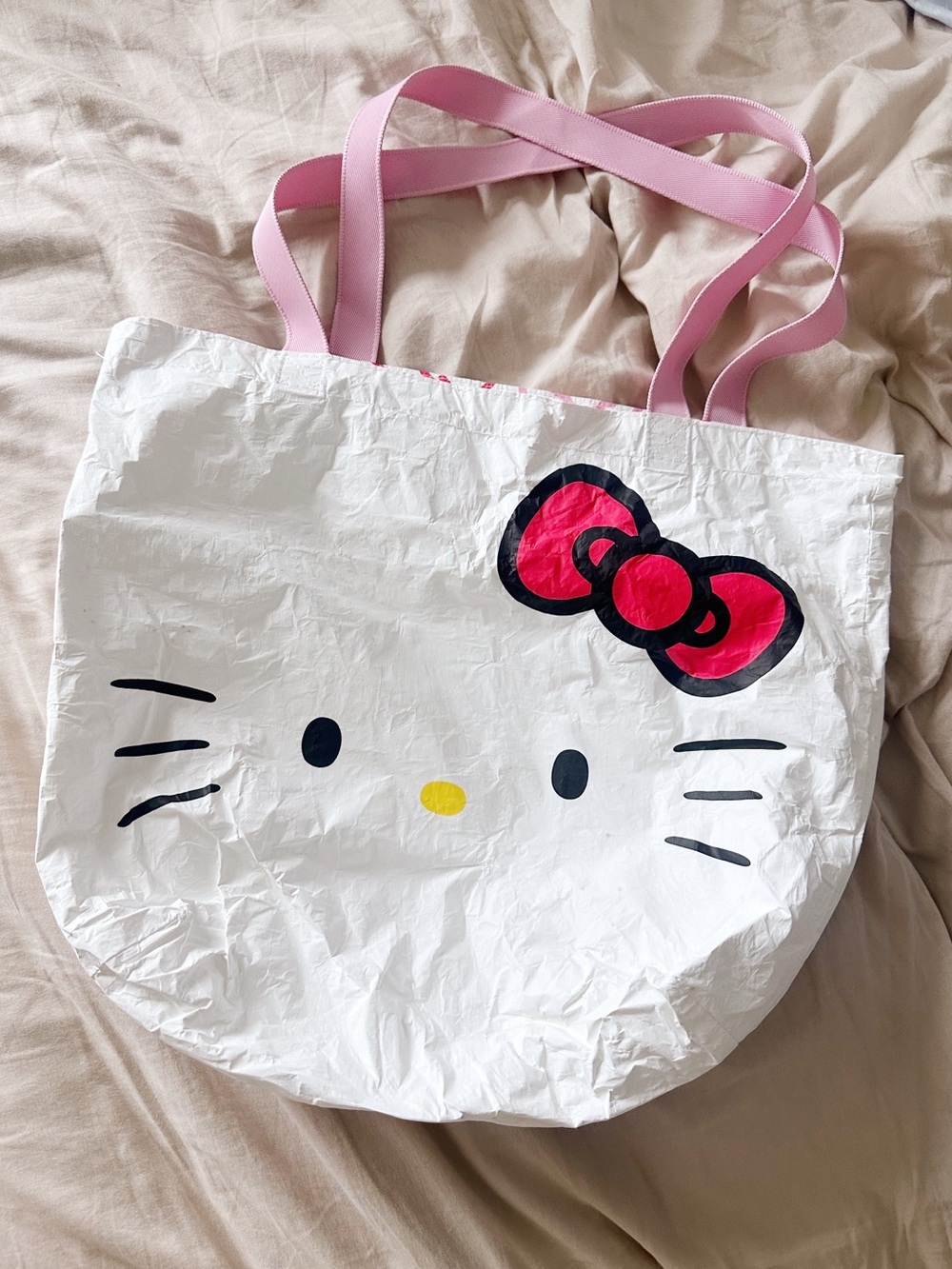 **PLEASE READ CAREFULLY** Aloha Collection x Hello Kitty Tote